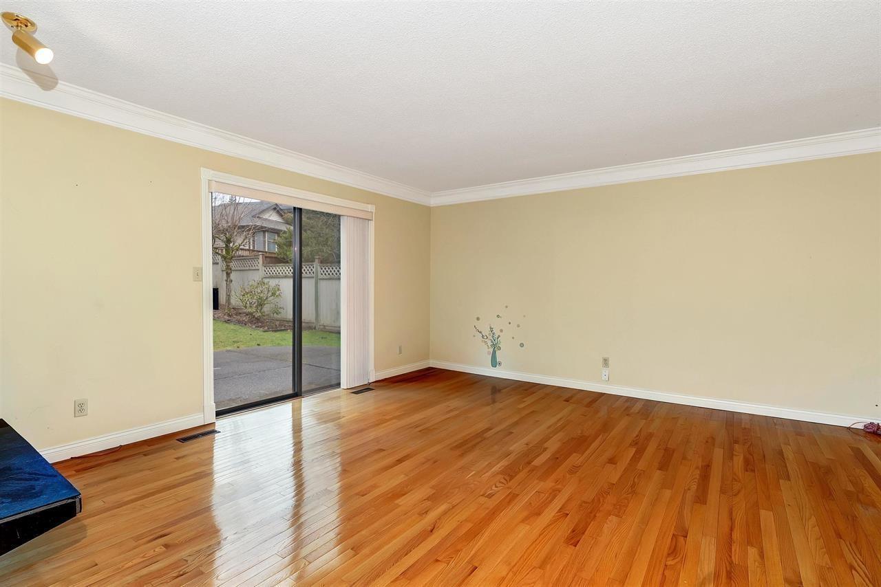 10446 Fraserglen Drive, Surrey, British Columbia  V4N 1T5 - Photo 9 - R3153550
