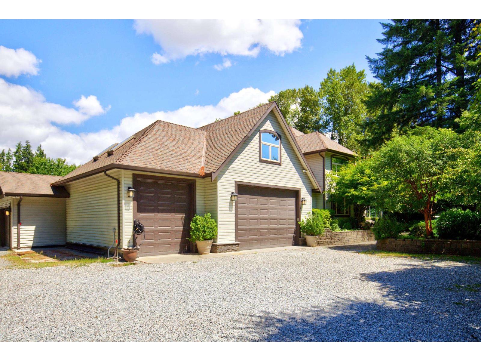 19185 90 Avenue, Surrey, British Columbia V4N 3X2 - Photo 3 - R3147169