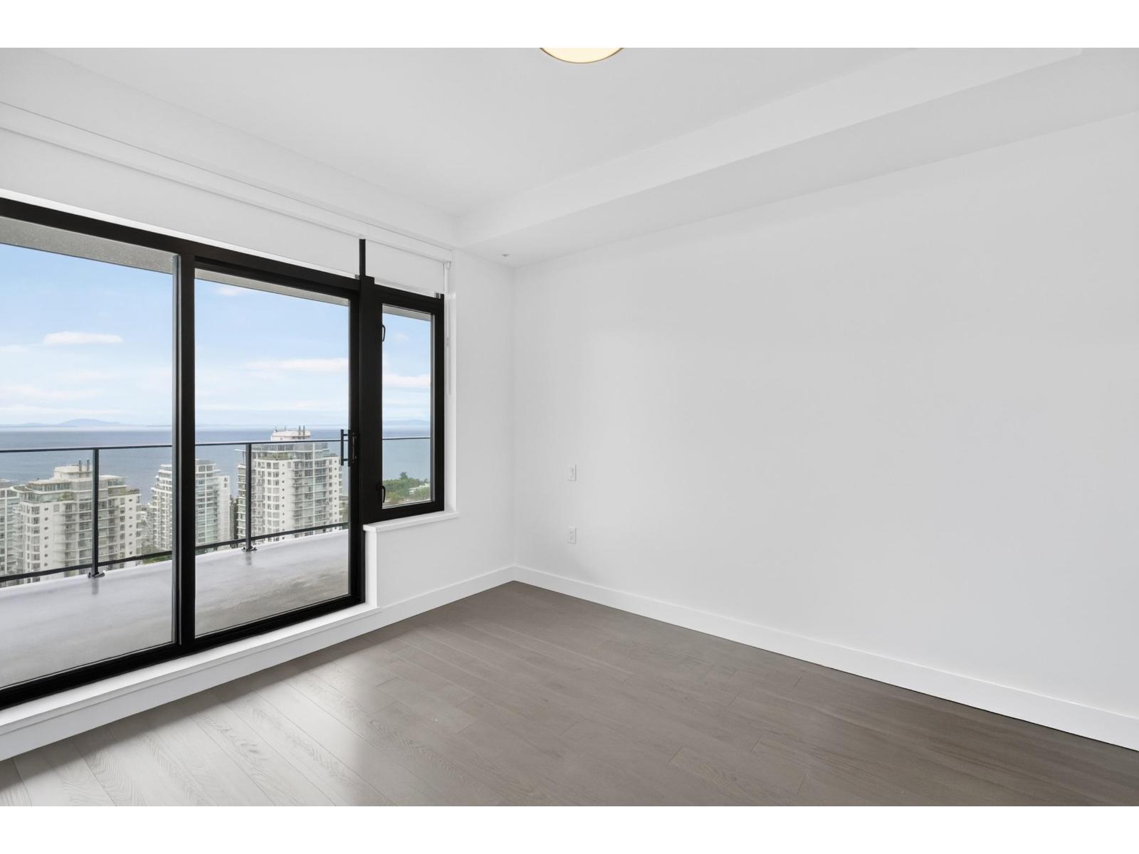 2404 1588 Johnston Road, White Rock, British Columbia V4B 0C5 - Photo 18 - R3151325