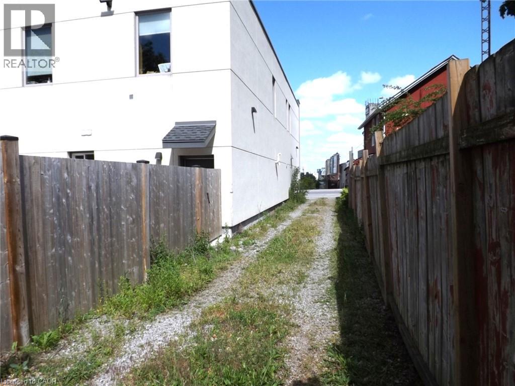 5815 E Main Street, Niagara Falls, Ontario  L2G 5Z6 - Photo 19 - 40855468