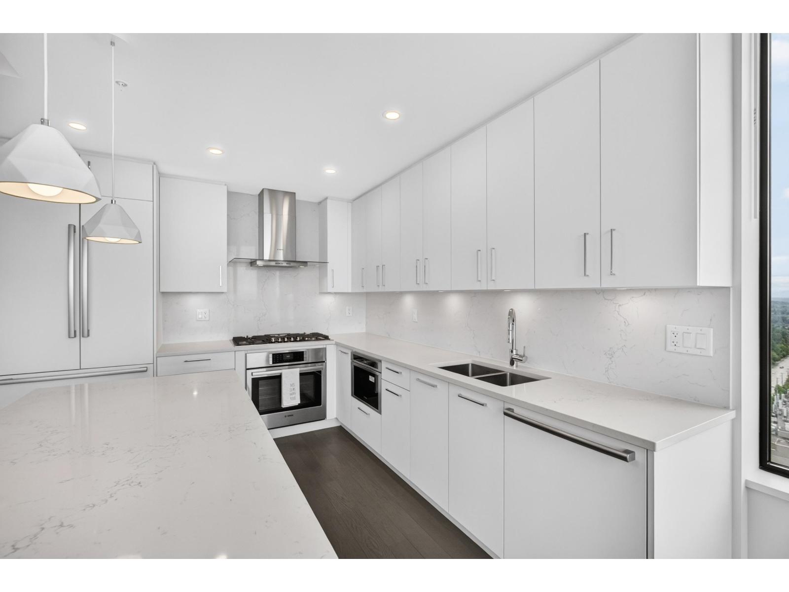 2404 1588 Johnston Road, White Rock, British Columbia V4B 0C5 - Photo 13 - R3151325