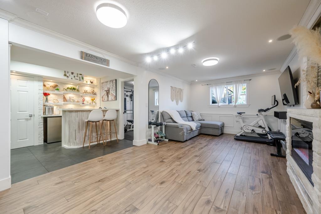 33121 Myrtle Avenue, Mission, British Columbia  V2V 4R6 - Photo 6 - R3154548