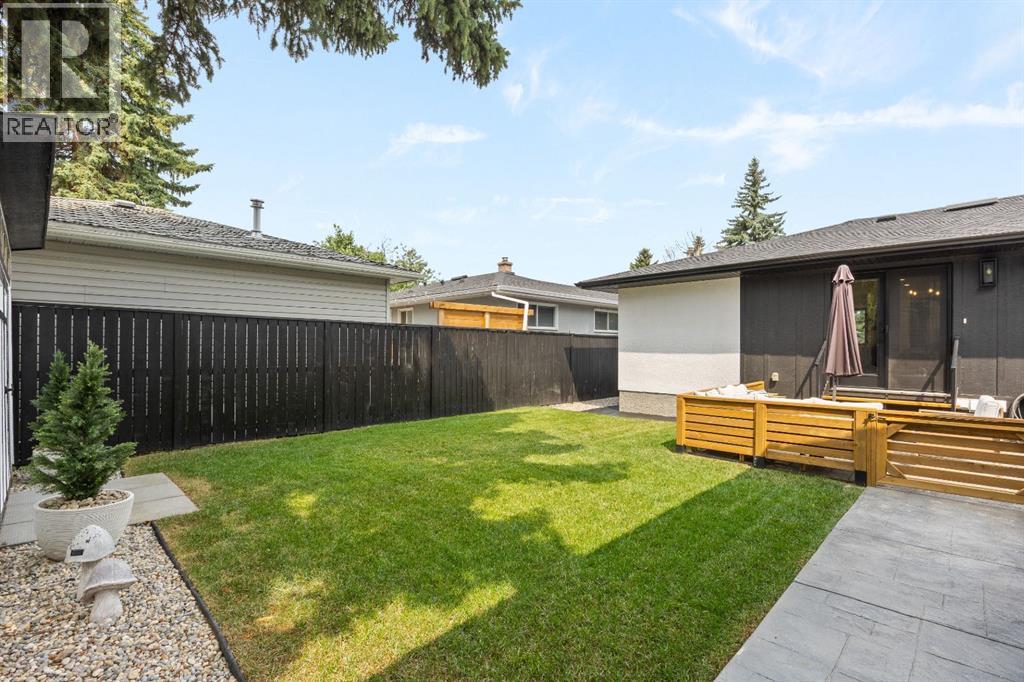 67 Hollyburn Road SW, Calgary, Alberta  T2V 3H2 - Photo 30 - A2335552