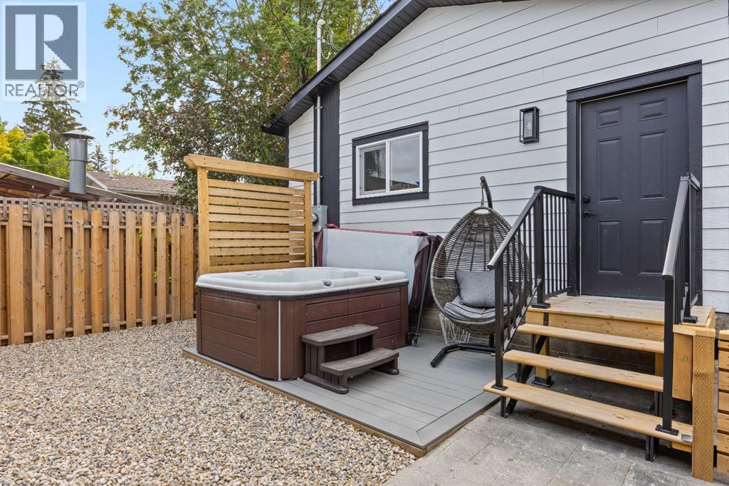 67 Hollyburn Road SW, Calgary, Alberta  T2V 3H2 - Photo 29 - A2335552