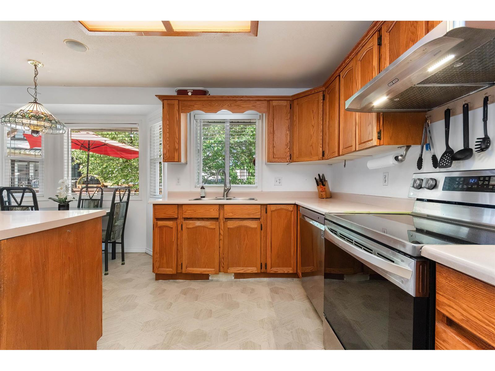 45358 Paige Place, Sardis West Vedder, Chilliwack, British Columbia  V2R 3V3 - Photo 9 - R3153159
