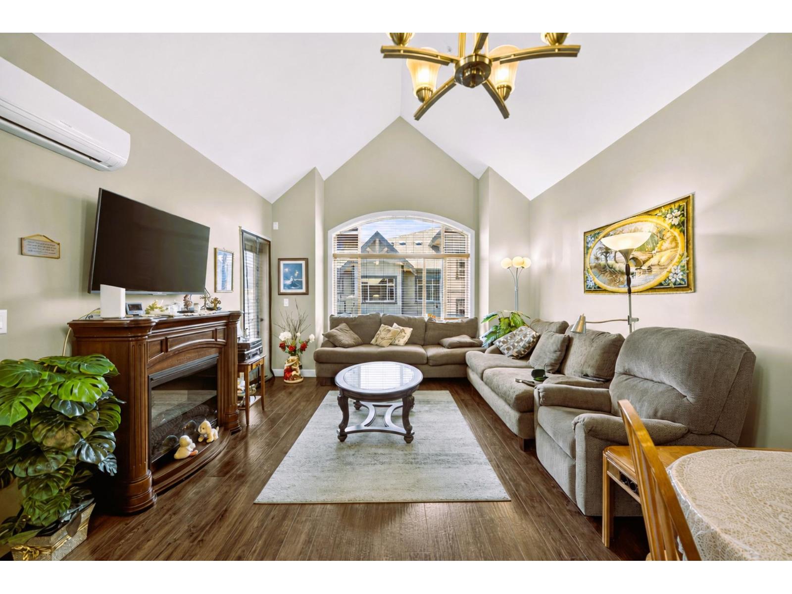 590 8288 207a Street, Langley, British Columbia  V2Y 0L2 - Photo 2 - R3154800