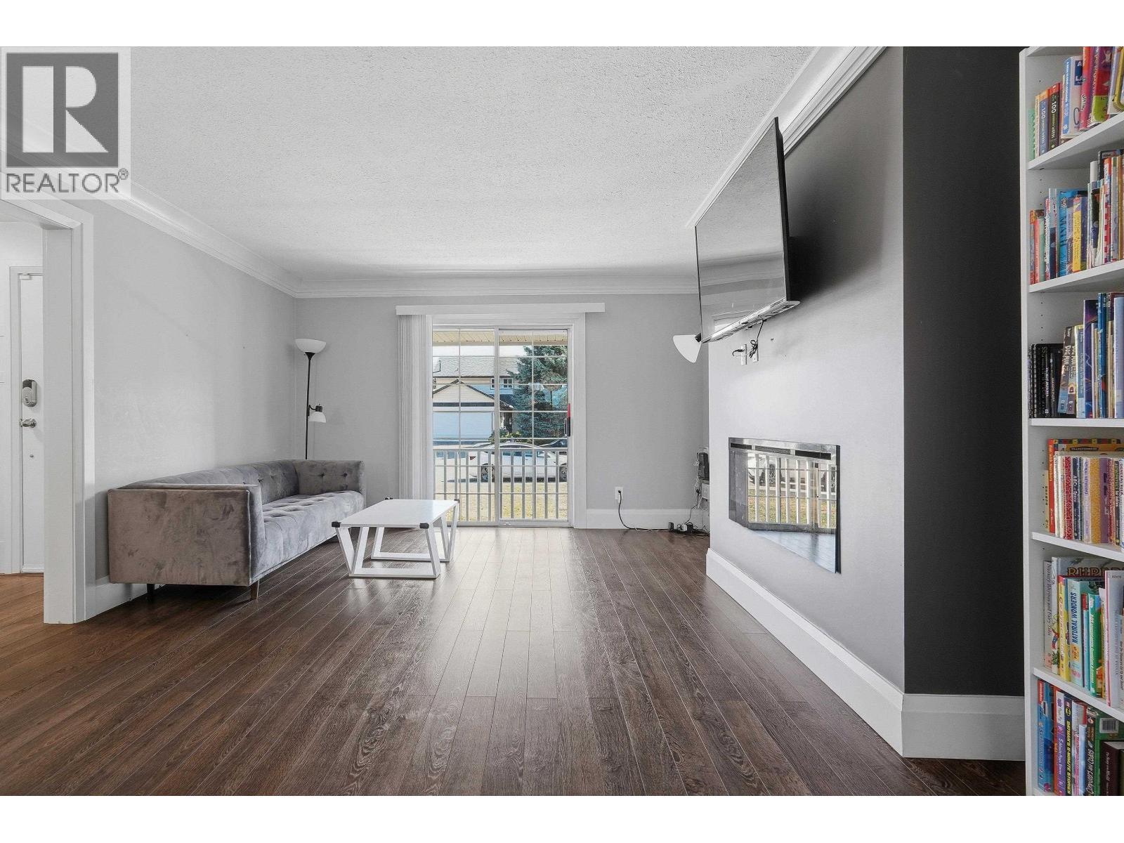 23423 Sandpiper Avenue, Maple Ridge, British Columbia  V2X 9M4 - Photo 3 - R3155335