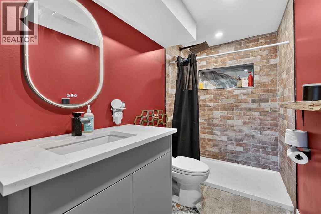 24 Penworth Crescent Se, Calgary, Alberta  T2A 4C7 - Photo 31 - A2322103