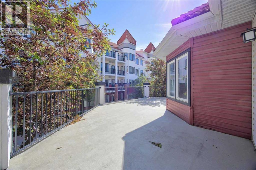 218, 30 Royal Oak Plaza NW, Calgary, Alberta  T3G 0C1 - Photo 39 - A2326022