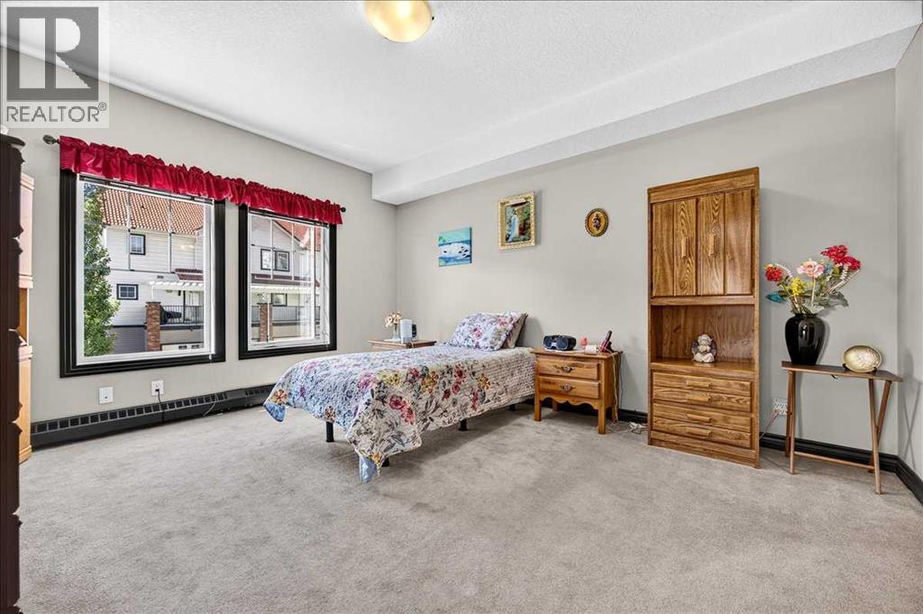 218, 30 Royal Oak Plaza NW, Calgary, Alberta  T3G 0C1 - Photo 12 - A2326022