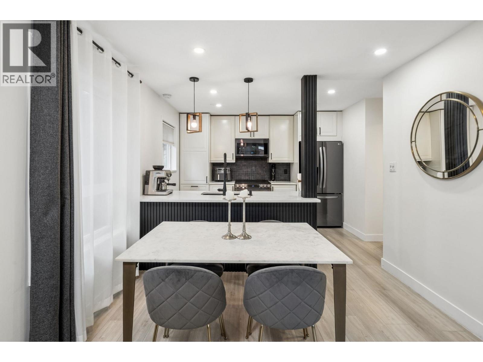 7 848 W 16th Street, North Vancouver, British Columbia  V7P 1R3 - Photo 12 - R3155352