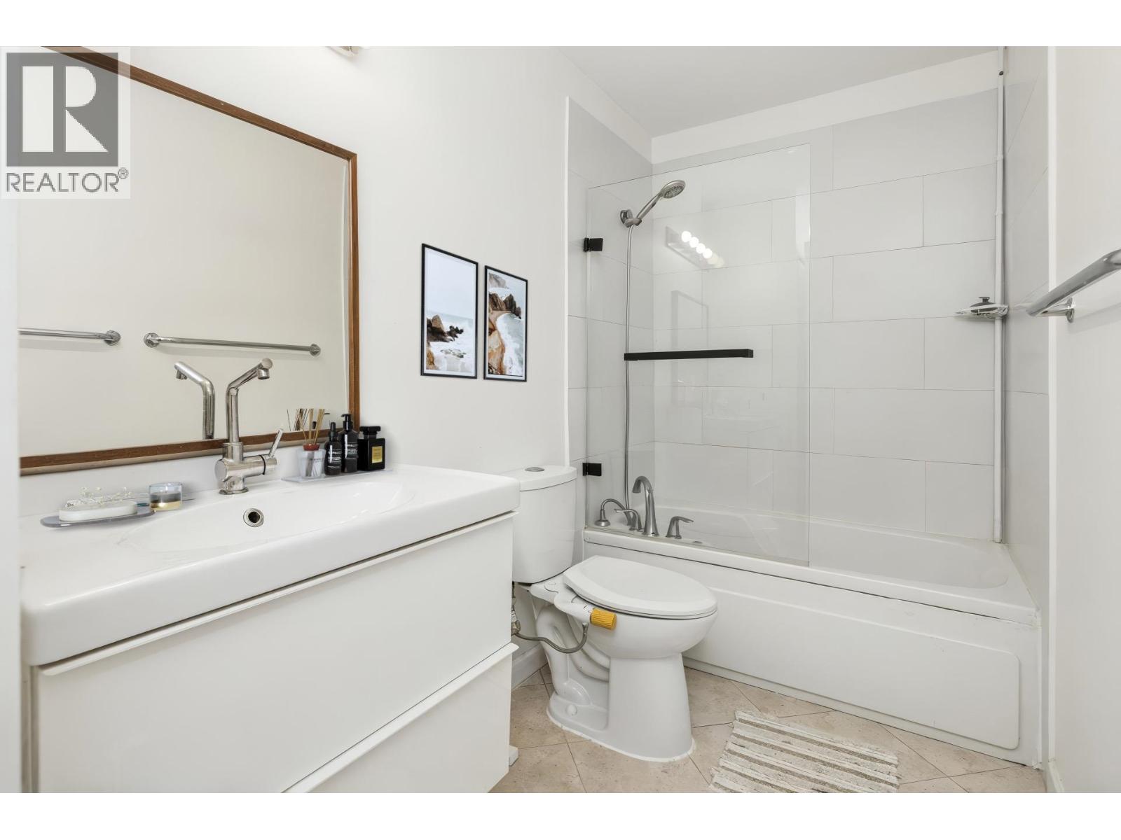 7 848 W 16th Street, North Vancouver, British Columbia  V7P 1R3 - Photo 24 - R3155352