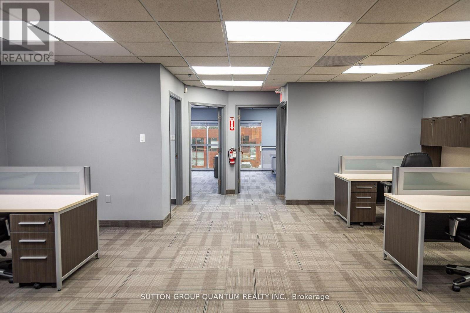 19 - 5100 South Service Road, Burlington, Ontario L7L 6A5 - Photo 4 - W13669142