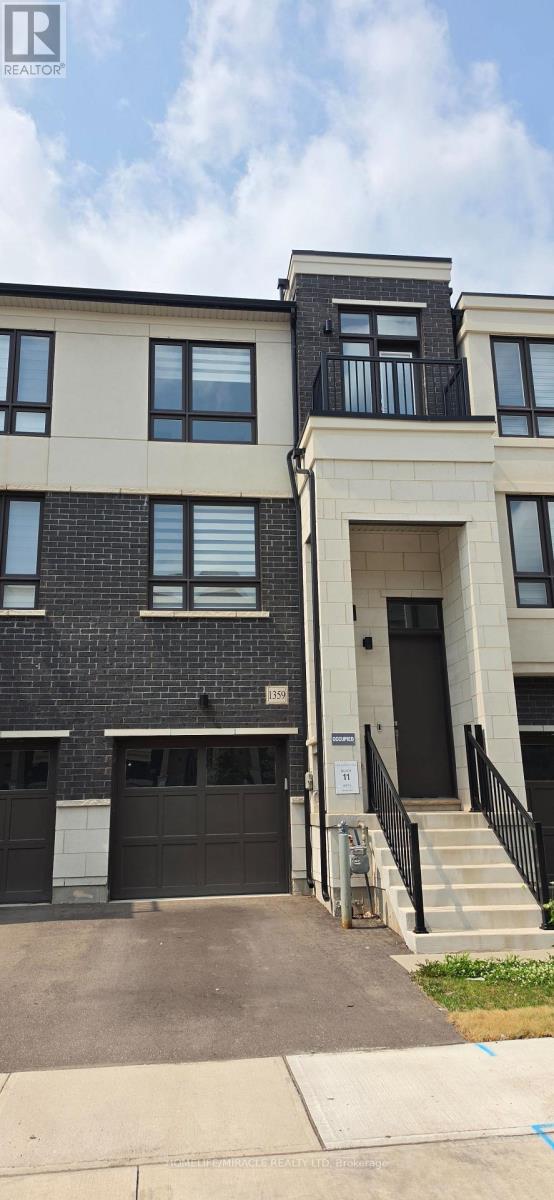 1359 KANIV STREET, Oakville, Ontario