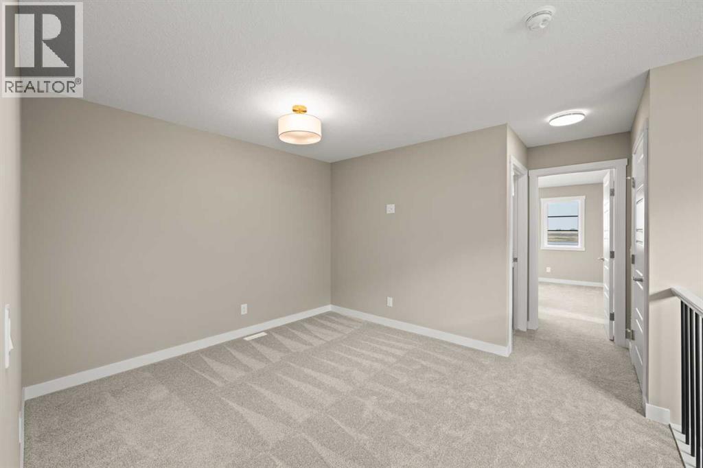 660 Sora Boulevard SE, Calgary, Alberta  T3S 0L6 - Photo 7 - A2336382