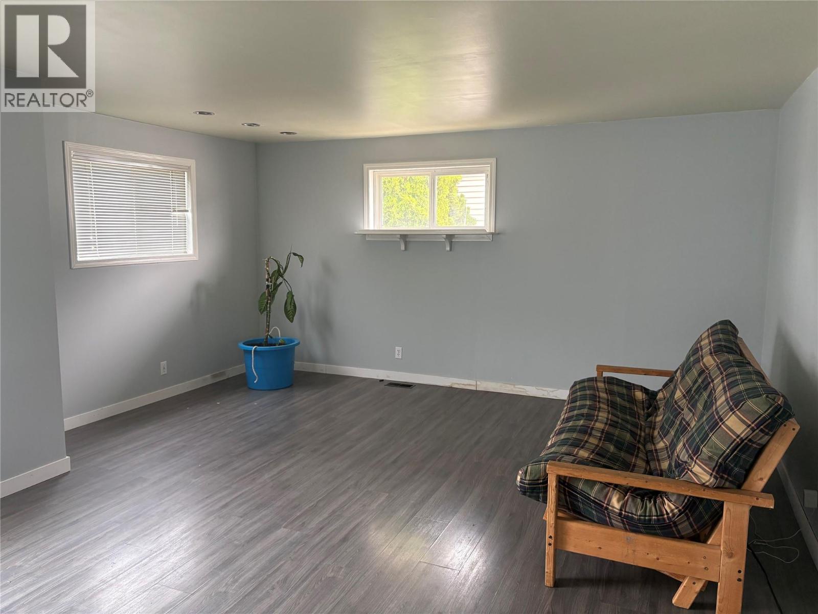 515 5th Street S, Cranbrook, British Columbia  V1C 1J6 - Photo 2 - 10397391