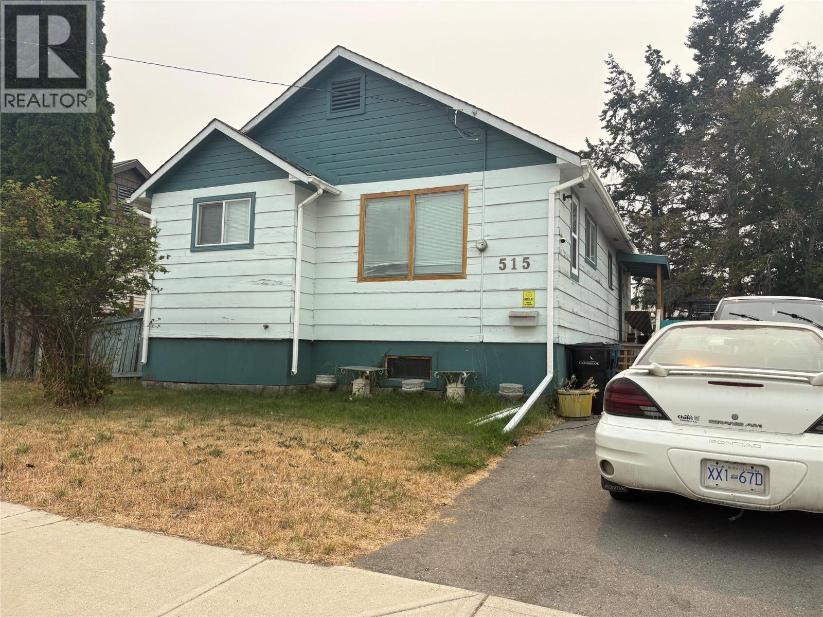 515 5th Street S, Cranbrook, British Columbia  V1C 1J6 - Photo 1 - 10397391