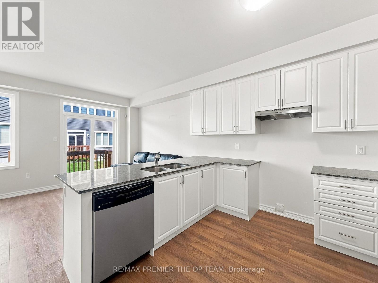 116 Molozzi Street, Erin, Ontario N0B 1T0 - Photo 11 - X13669176