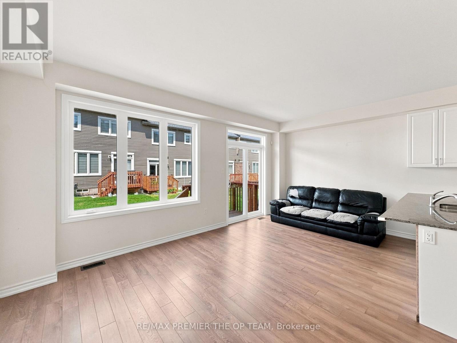 116 Molozzi Street, Erin, Ontario N0B 1T0 - Photo 8 - X13669176