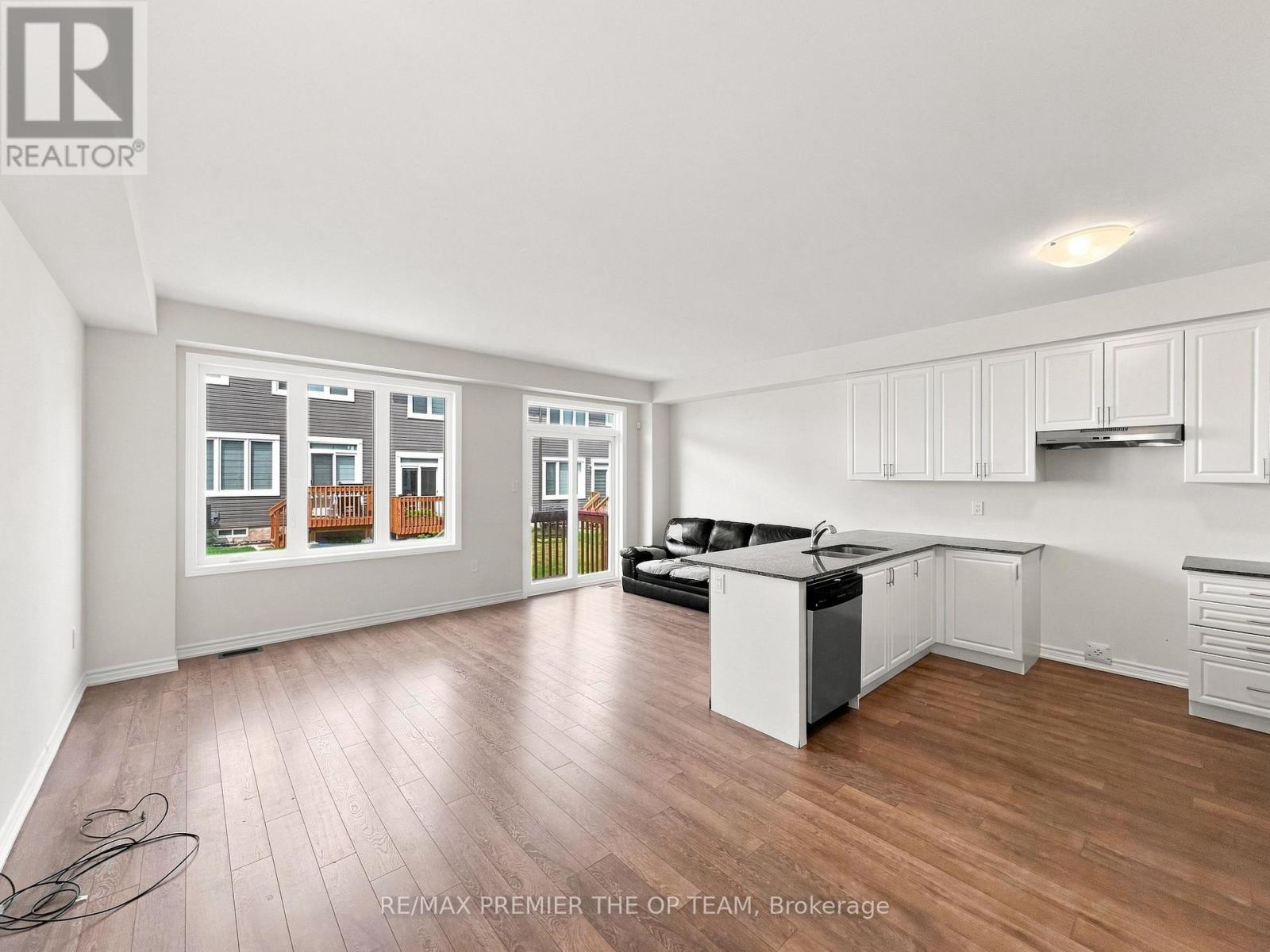116 Molozzi Street, Erin, Ontario N0B 1T0 - Photo 9 - X13669176
