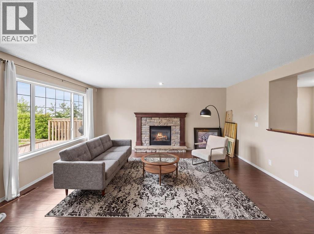 38 Westmount Way, Okotoks, Alberta  T1S 0E1 - Photo 15 - A2310440