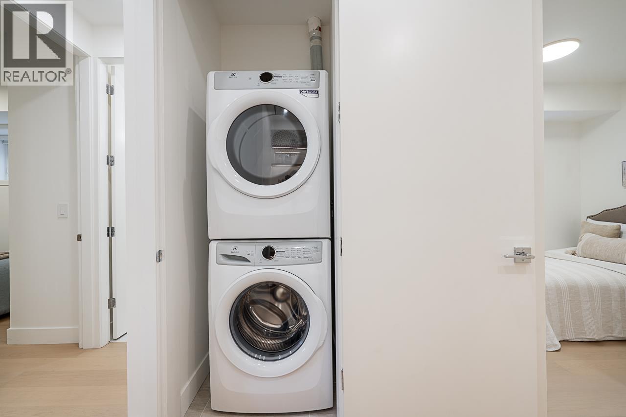 2 1845 E 51st Avenue, Vancouver, British Columbia  V5P 1W1 - Photo 36 - R3137315