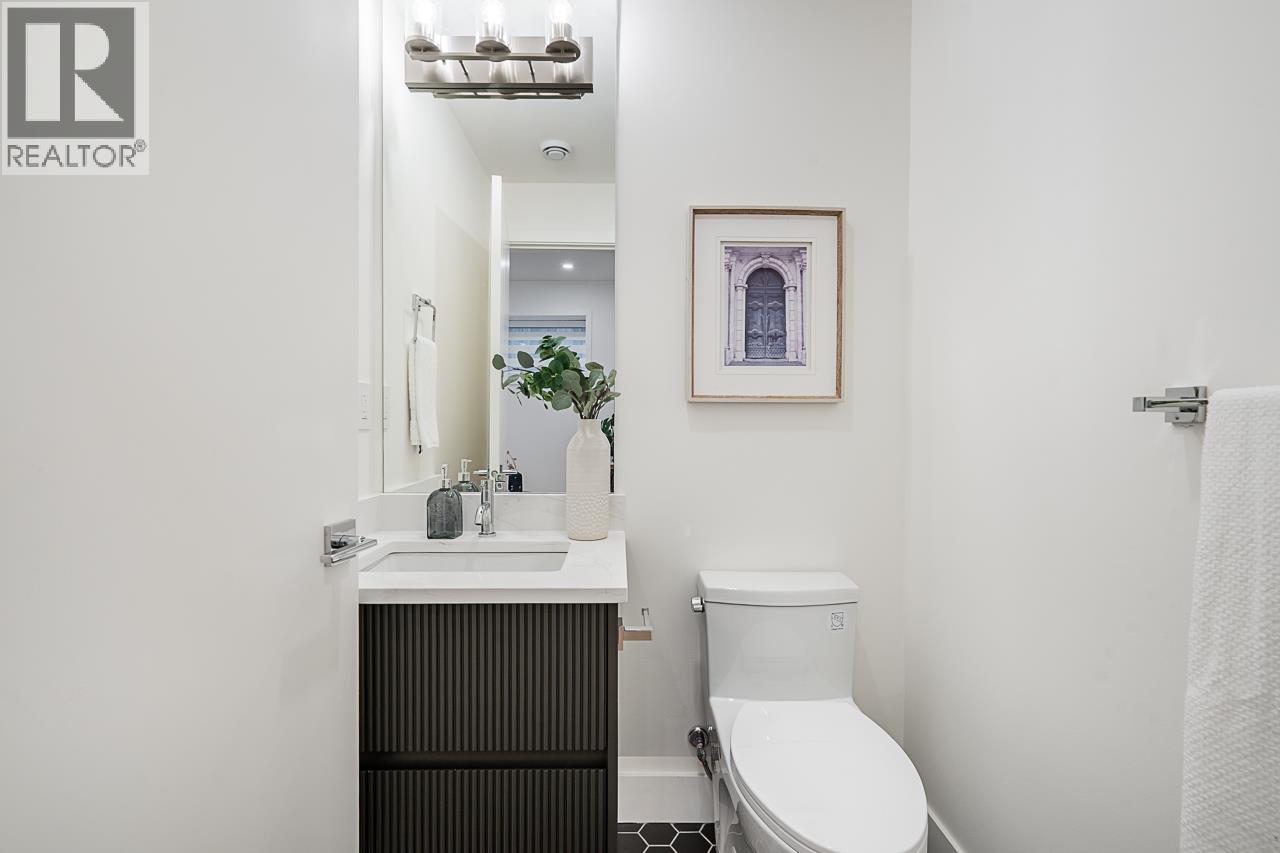 2 1845 E 51st Avenue, Vancouver, British Columbia  V5P 1W1 - Photo 35 - R3137315