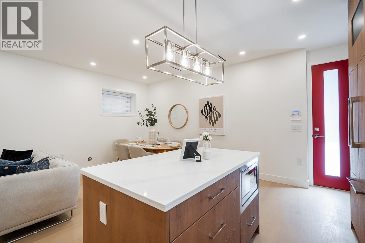 2 1845 E 51st Avenue, Vancouver, British Columbia  V5P 1W1 - Photo 19 - R3137315