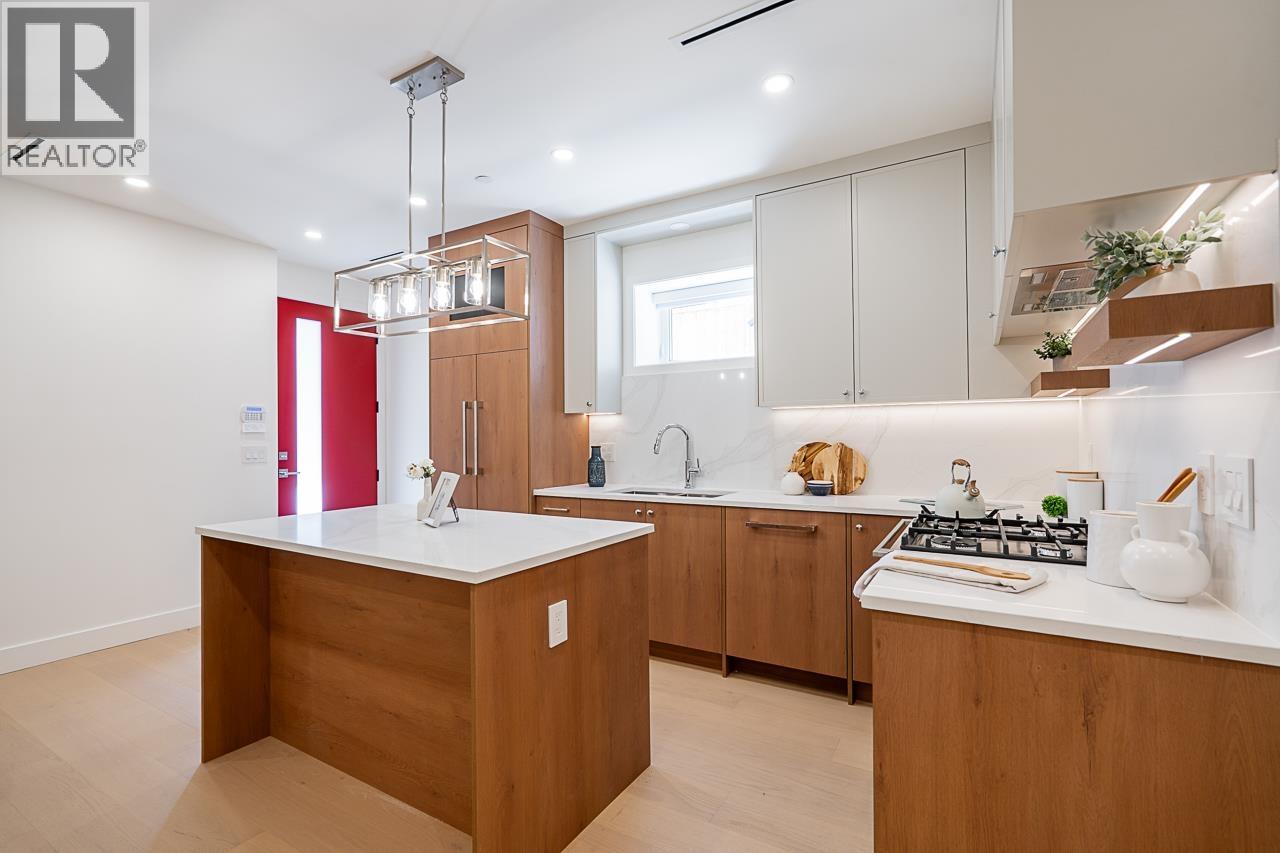 2 1845 E 51st Avenue, Vancouver, British Columbia  V5P 1W1 - Photo 13 - R3137315