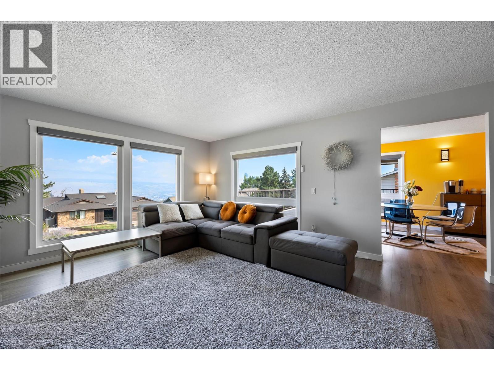 975 Huntleigh Crescent, Kamloops, British Columbia  V1S 1G9 - Photo 9 - 10397337