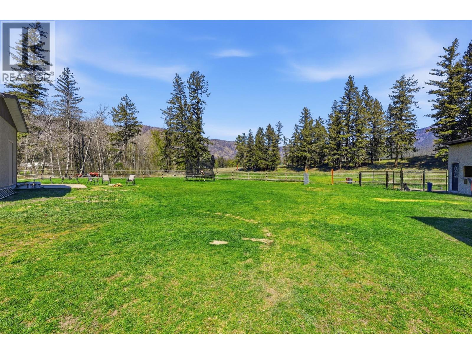 4747 Kamloops Vernon Highway, Westwold, British Columbia  V0E 3B1 - Photo 40 - 10397622