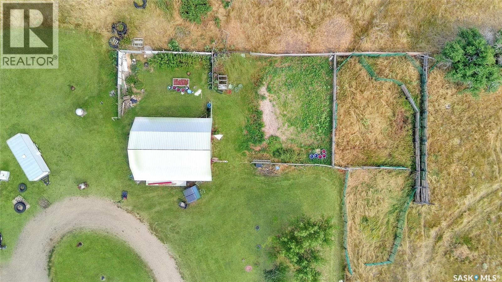 Chant Acreage, Swift Current Rm No. 137, Saskatchewan  S9H 4G5 - Photo 36 - SK045397