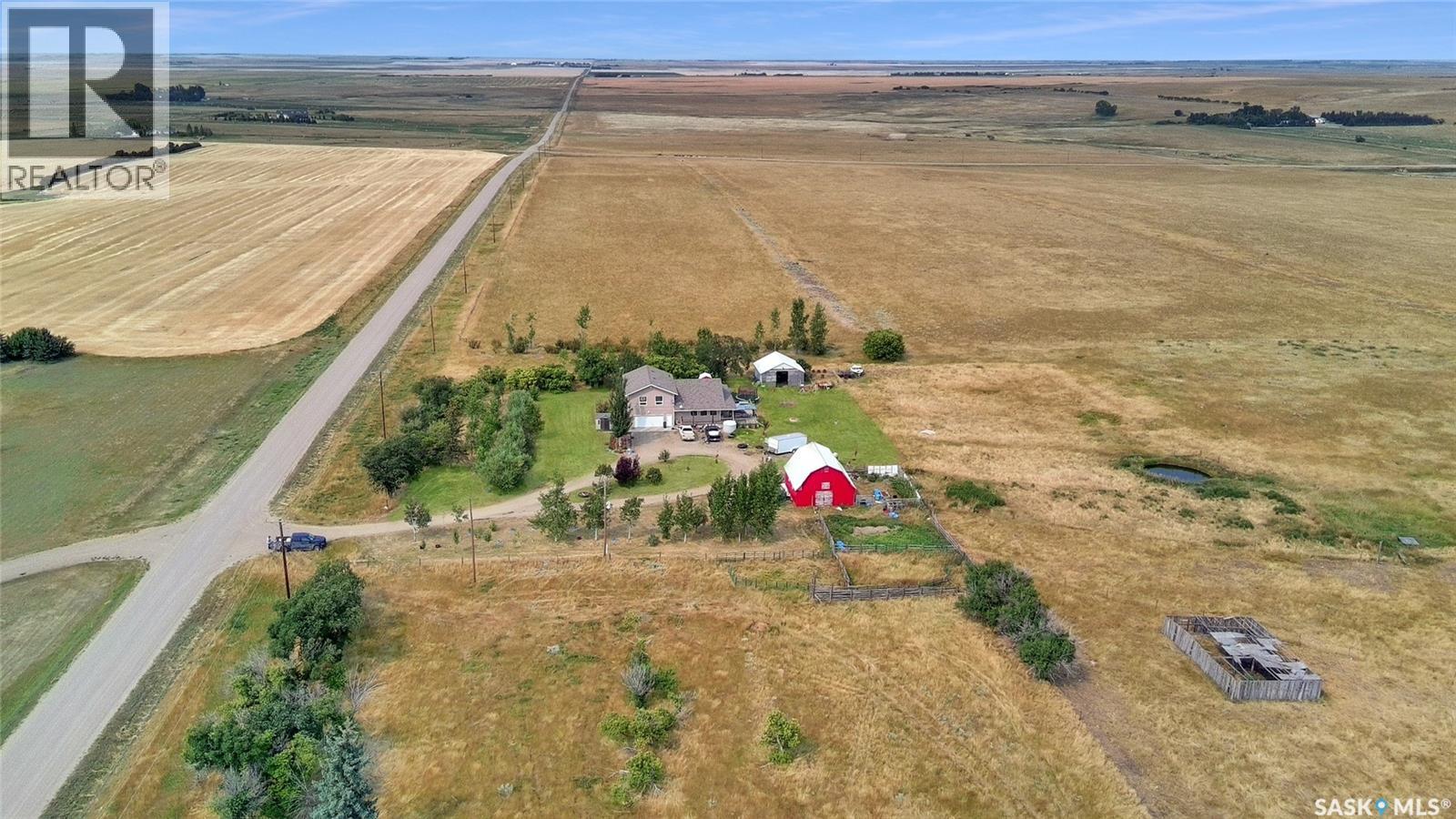 Chant Acreage, Swift Current Rm No. 137, Saskatchewan  S9H 4G5 - Photo 37 - SK045397