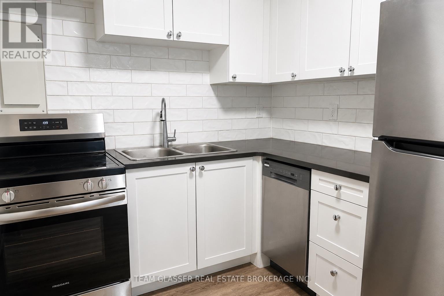 212 - 735 Wonderland Road S, London South, Ontario  N6K 1M1 - Photo 5 - X13669232
