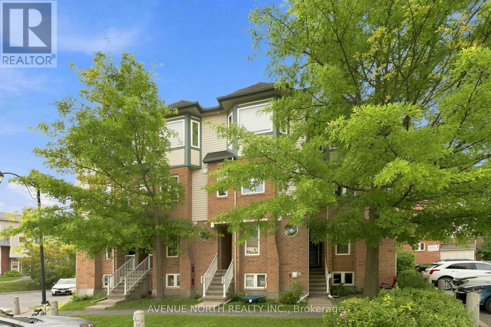 17 - 125 TALL PINES PRIVATE, ottawa, Ontario