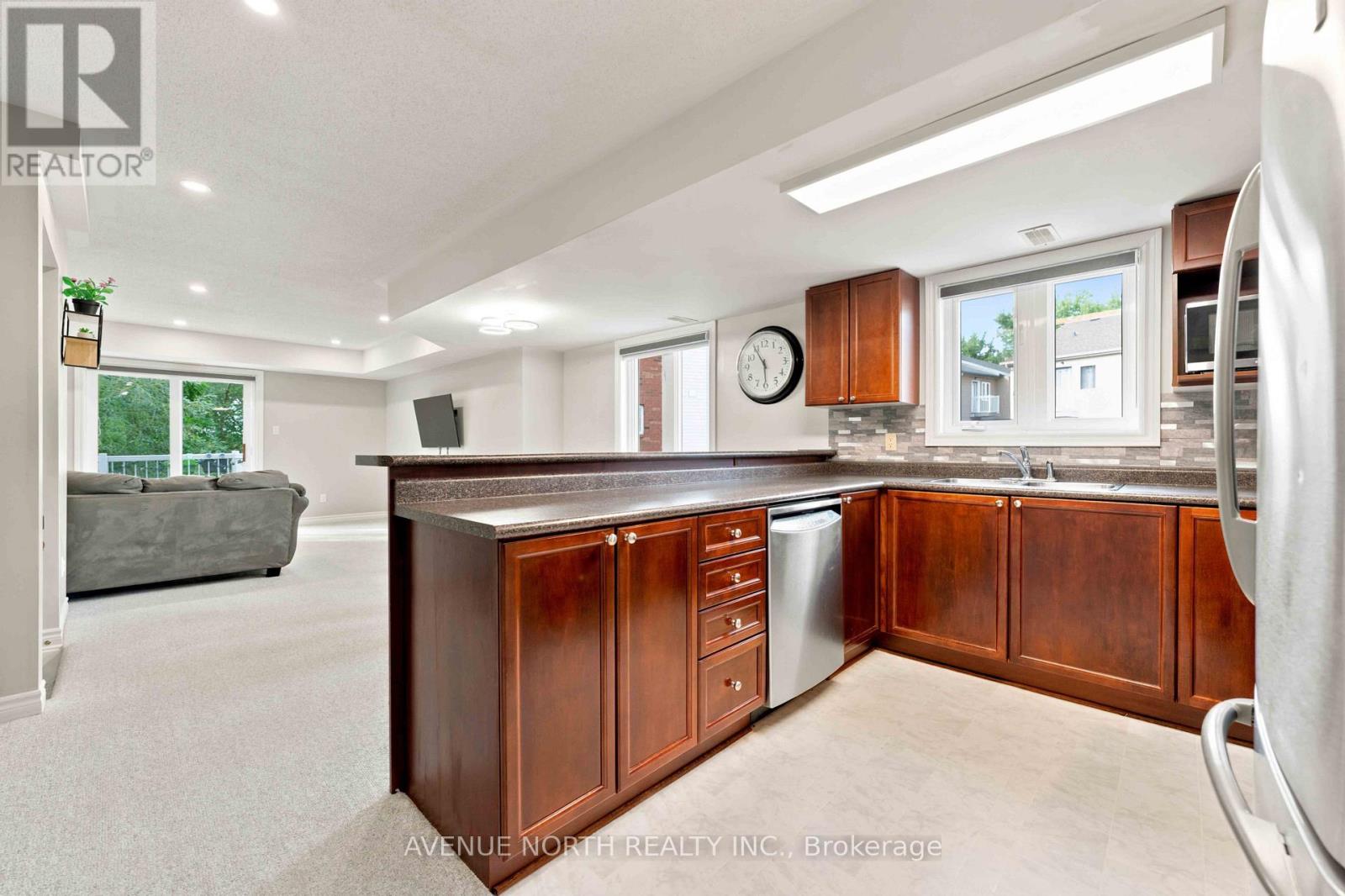 17 - 125 Tall Pines Private, Ottawa, Ontario  K2H 1G9 - Photo 8 - X13669260
