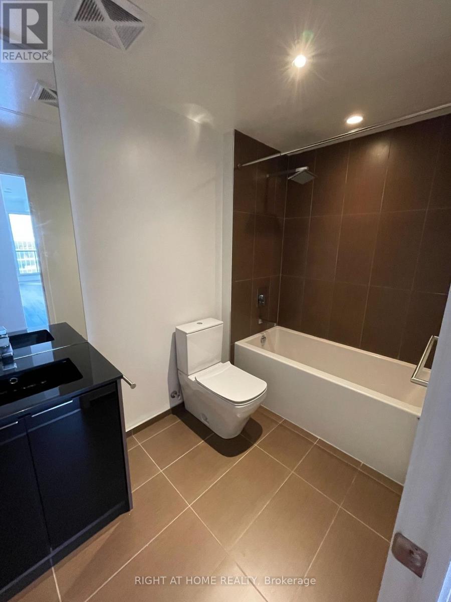 3805 - 70 Temperance Street, Toronto, Ontario M5H 4E8 - Photo 21 - C13669226