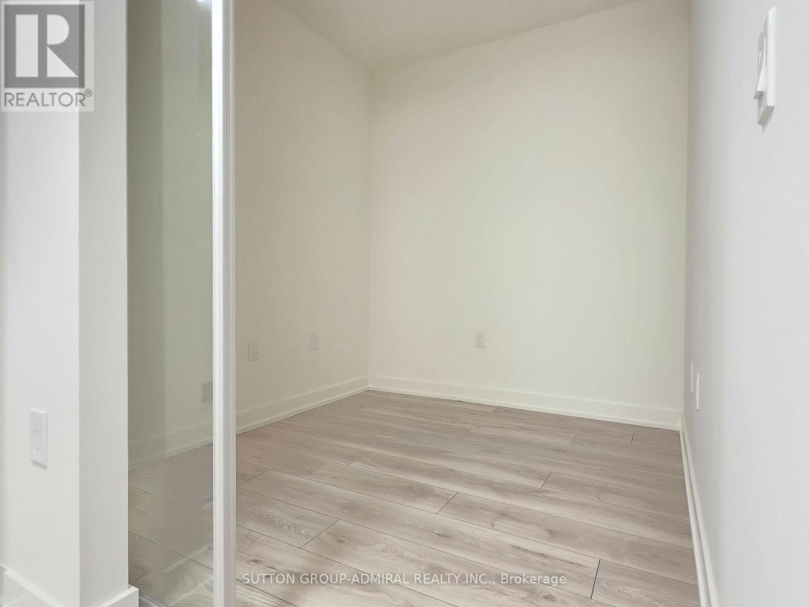 401 - 110 Broadway Avenue, Toronto, Ontario M4P 1V7 - Photo 11 - C13669234