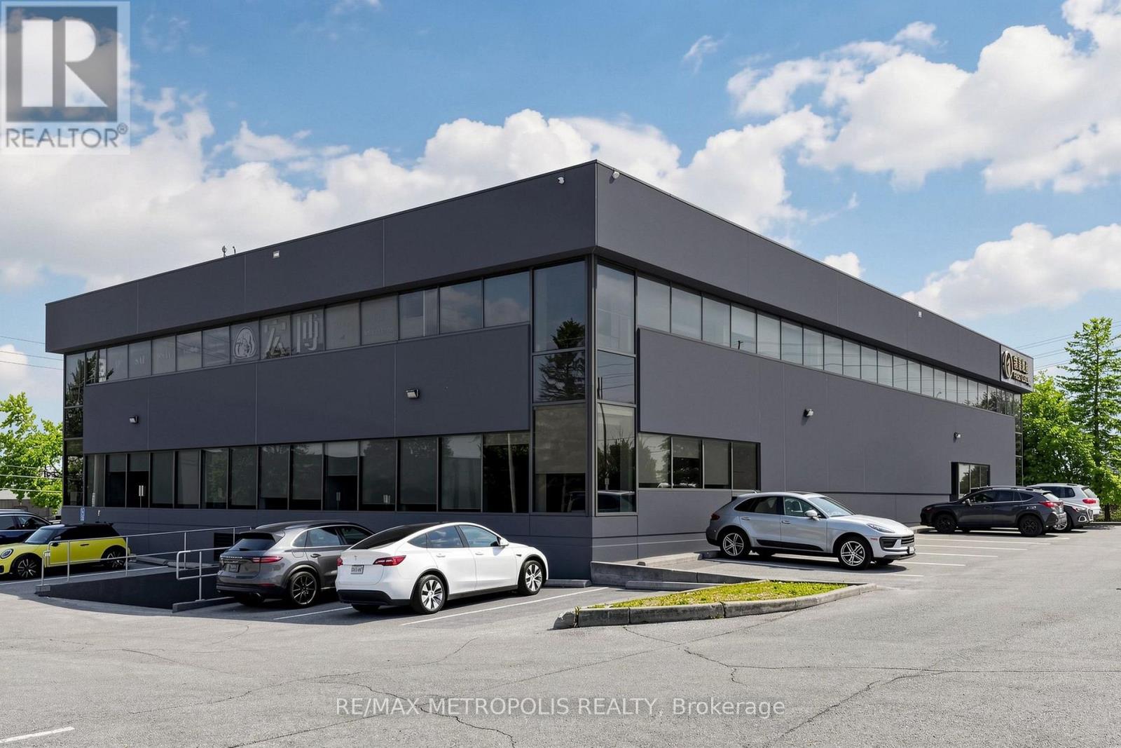 Unit 1a - 7481 Woodbine Avenue, Markham, Ontario L3R 2W1 - Photo 3 - N13669244