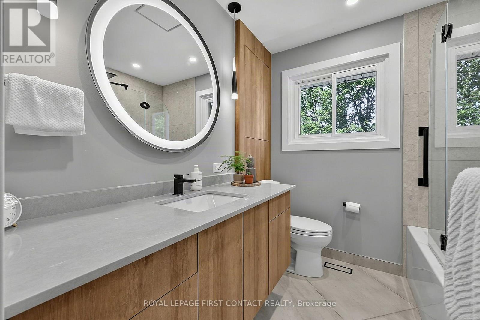 12 Davies Crescent, Barrie, Ontario L4M 2M3 - Photo 26 - S13669198