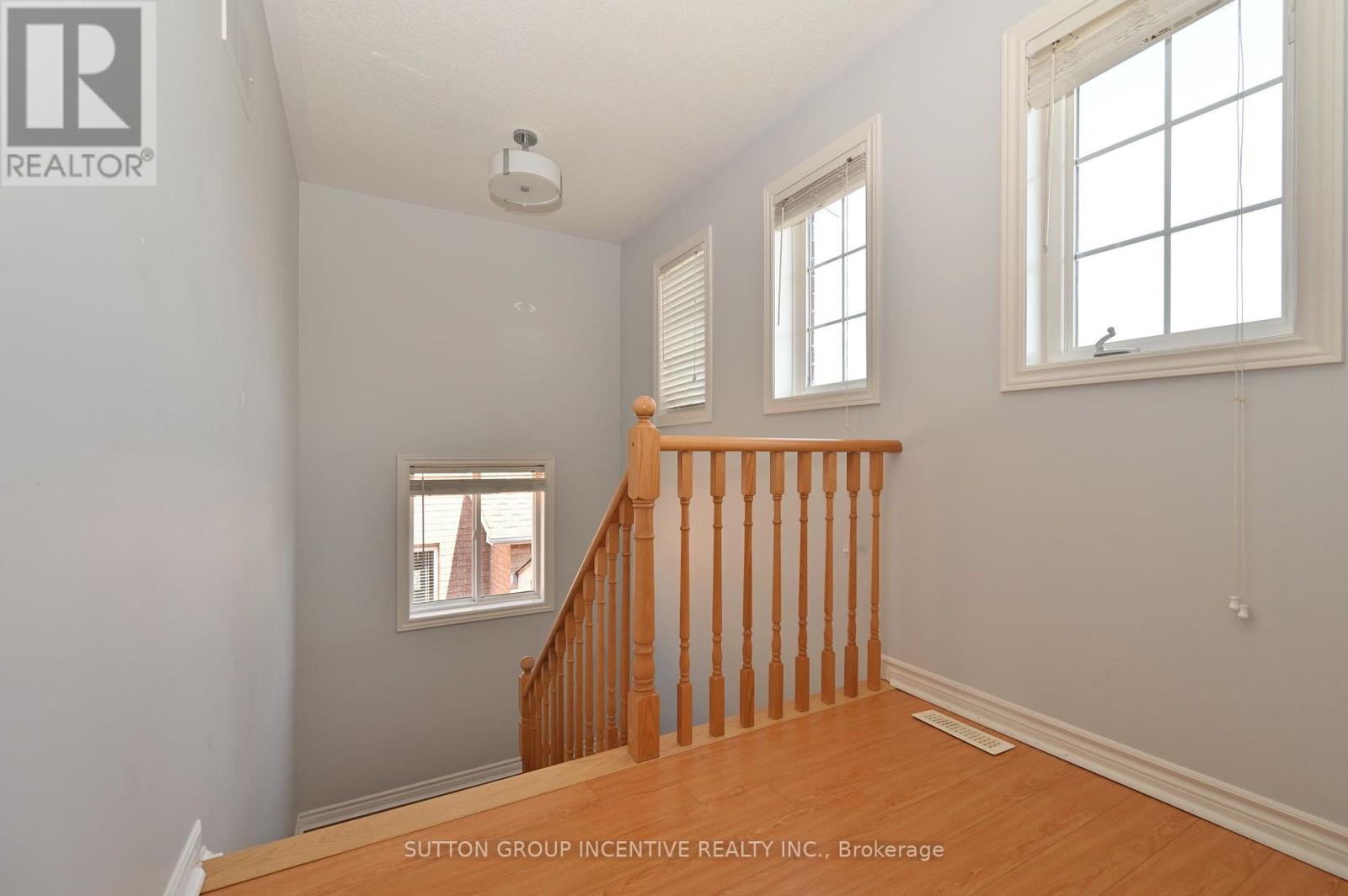 14 Brown Wood Drive, Barrie, Ontario  L4M 6N4 - Photo 18 - S13669210