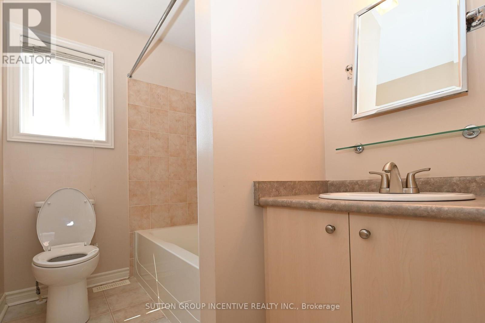 14 Brown Wood Drive, Barrie, Ontario  L4M 6N4 - Photo 25 - S13669210