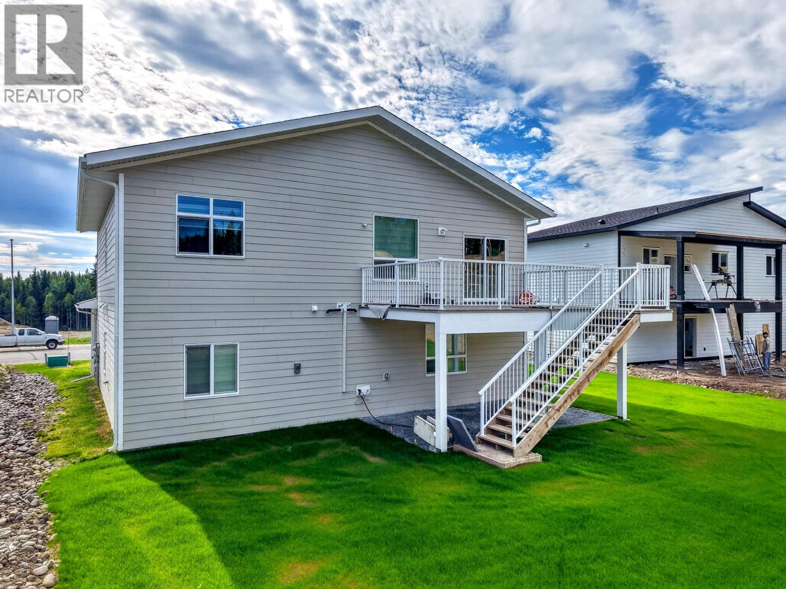 7943 Southridge Avenue, Prince George, British Columbia  V2N 6S4 - Photo 38 - R3155406