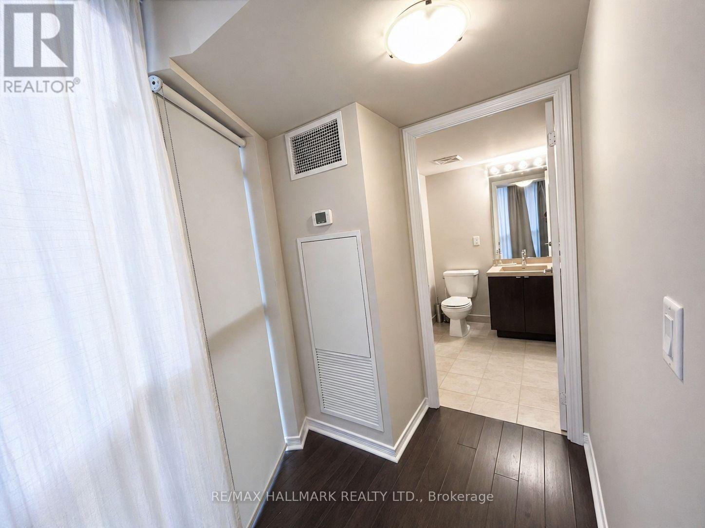 103 - 352 Front Street, Toronto, Ontario  M5V 0K3 - Photo 9 - C13640714