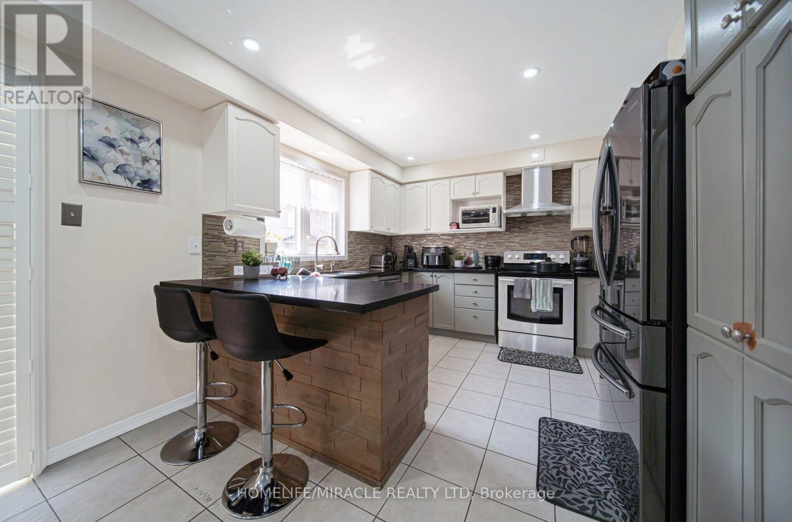 55 Mainard Crescent, Brampton, Ontario  L6R 2T8 - Photo 18 - W13669230
