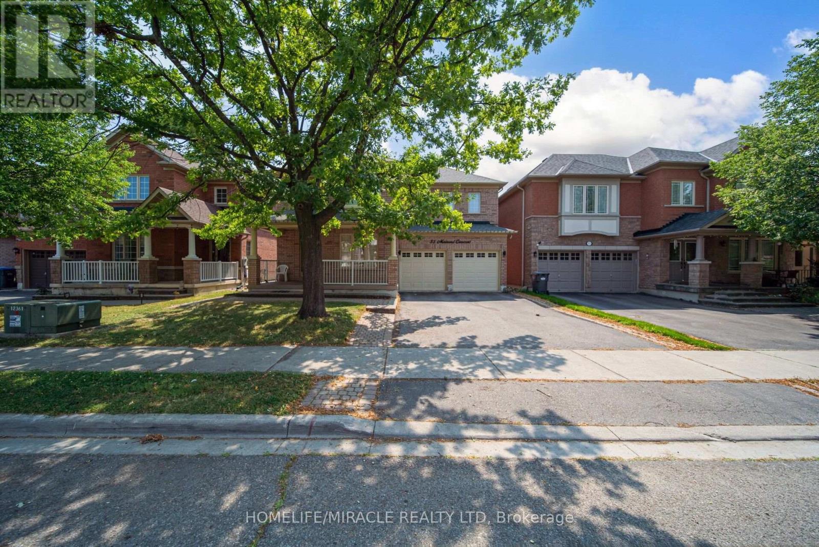 55 Mainard Crescent, Brampton, Ontario  L6R 2T8 - Photo 2 - W13669230