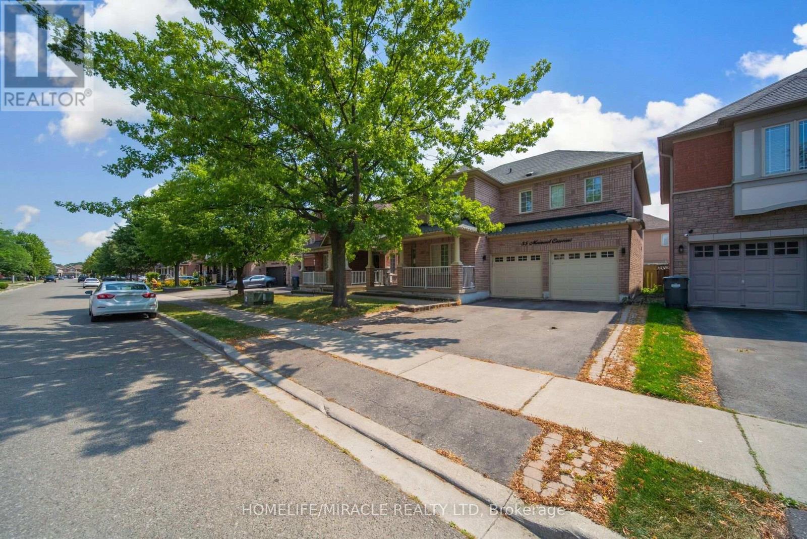 55 Mainard Crescent, Brampton, Ontario  L6R 2T8 - Photo 3 - W13669230