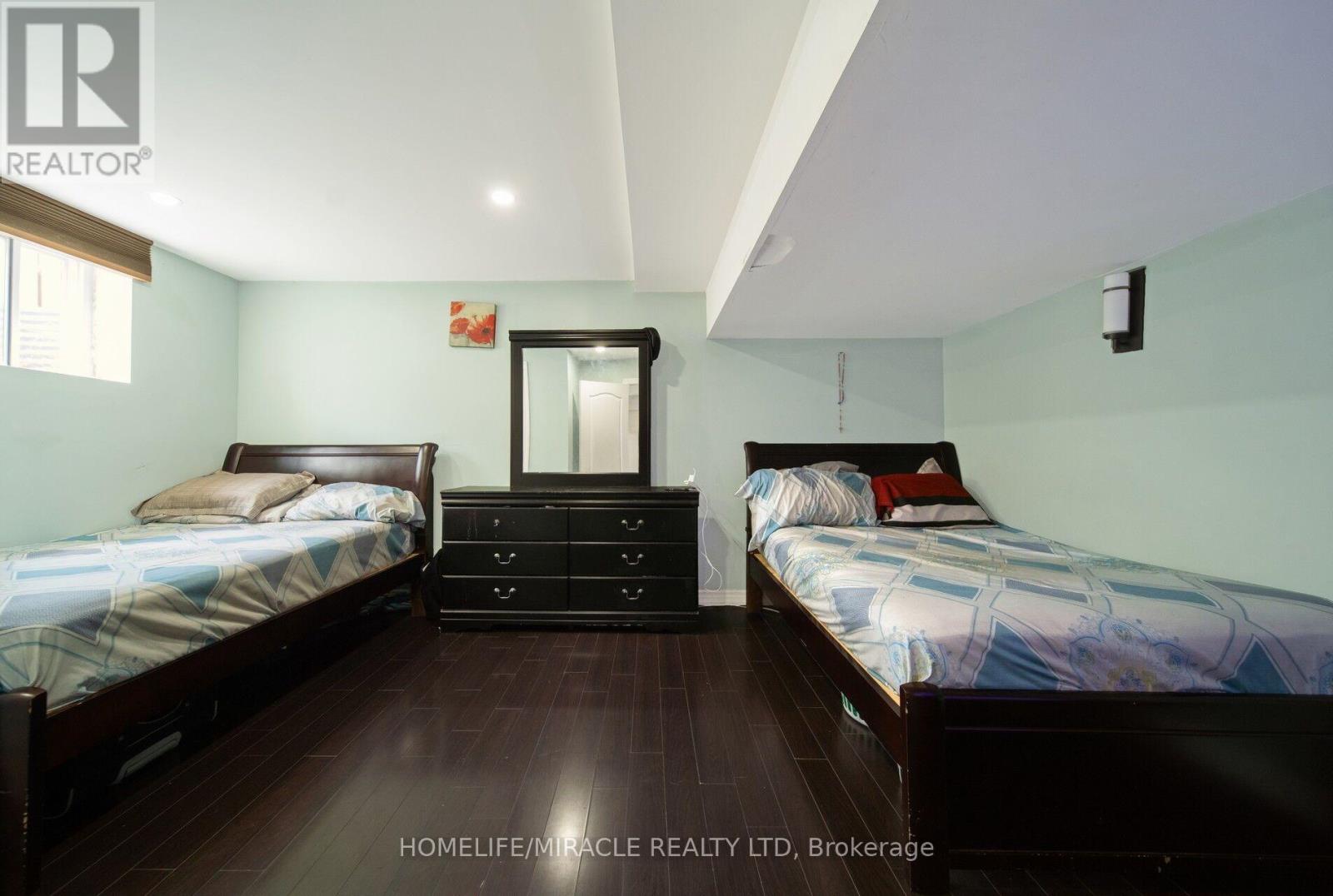 55 Mainard Crescent, Brampton, Ontario  L6R 2T8 - Photo 45 - W13669230