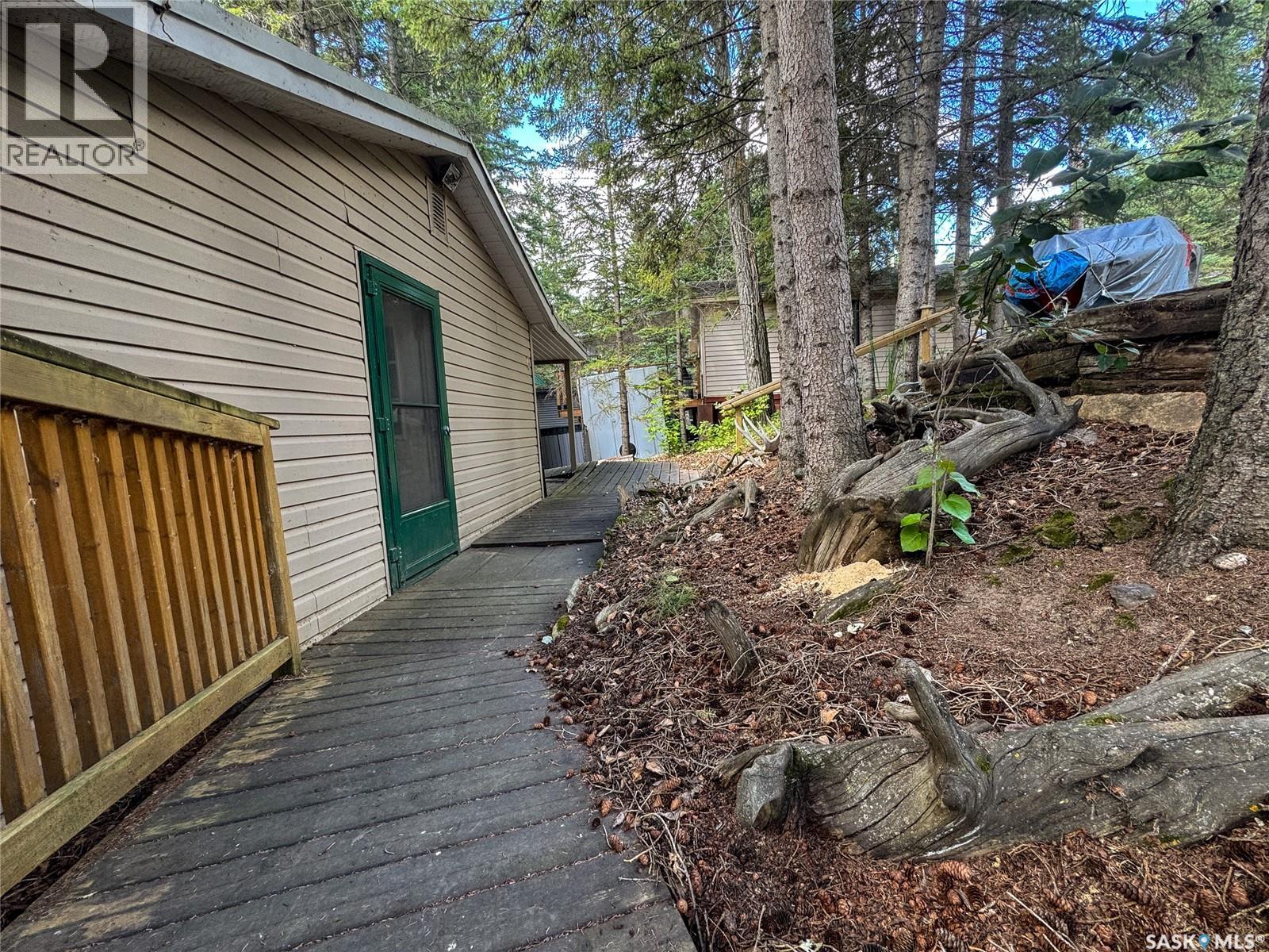 Sturgeon Lakefront Cabin, Sturgeon Lake, Saskatchewan  S0J 2E0 - Photo 12 - SK045419