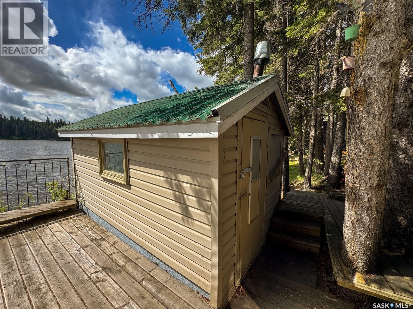 Sturgeon Lakefront Cabin, Sturgeon Lake, Saskatchewan  S0J 2E0 - Photo 19 - SK045419